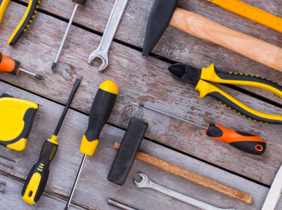 Application of Rubber Hoses & Strips: Hand Tools